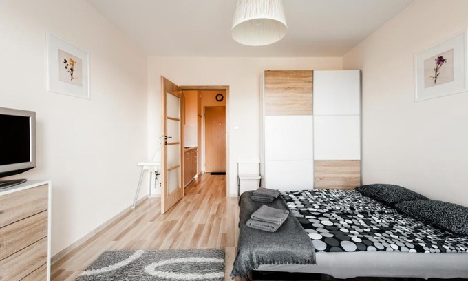 Sielce Apartment | Super Apart Kierbedzia 6/127