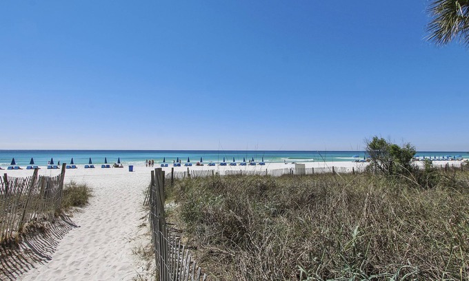 Summer Breeze Condo | 🏖️Super Deals! Free Activities! Family Friendly Resort!🏖️