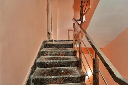 Danapur Hotel | Super Hotel O Mahal Inn