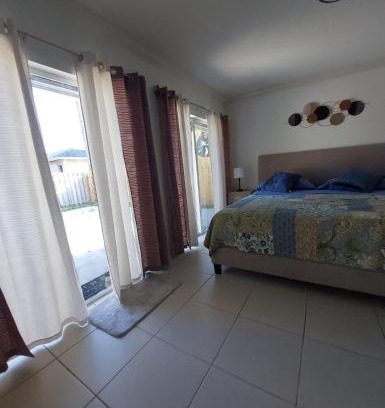 Westgate House | Super Room 5 minutes from PBI Airport