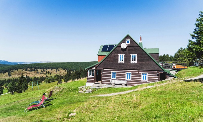 Strazne Ski Chalet | Superb 4-bedroom chalet in Strážné