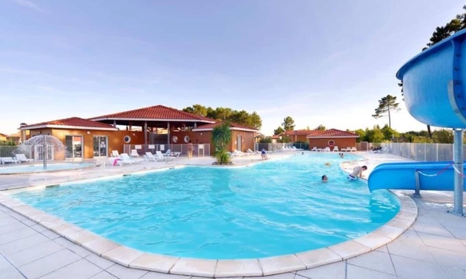 Parentis-en-Born Villa | Superb 8-person villa with 2 indoor/outdoor pools, sauna and Jacuzzi