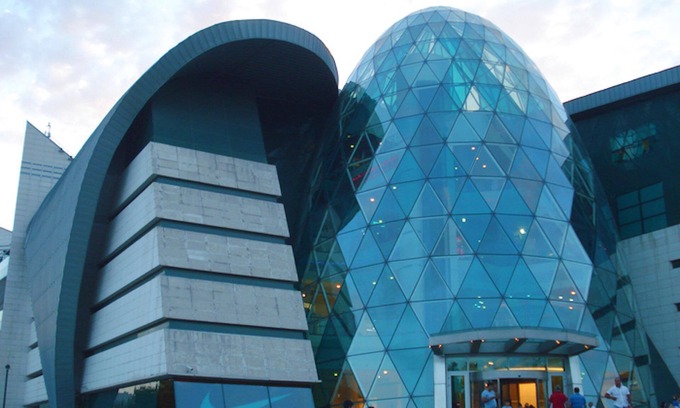 Baku Apartment | Superb Apartment near Freedom Square with Formula 1 View