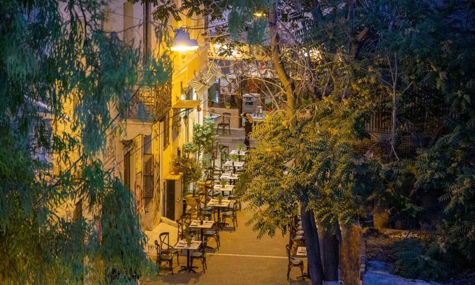 Psirri Apartment | Superb Central Athens Suite With Rooftop Perfect for 5 Guests 85sqm