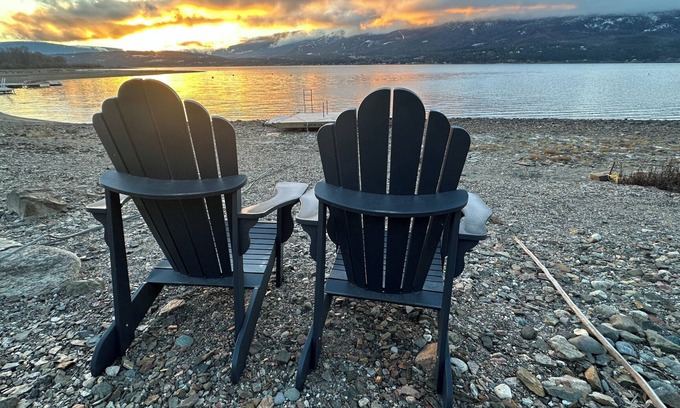 Salmon Arm House | Superb lake view home, semi lake front with 250 feet private lakefront.