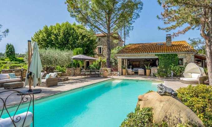 L'Isle-sur-la-Sorgue Other | Superb Provençal Mas with air conditioning, heated pool and spa
