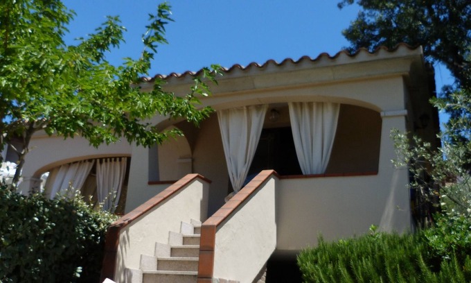 Tanaunella Villa | Superb villa with garden