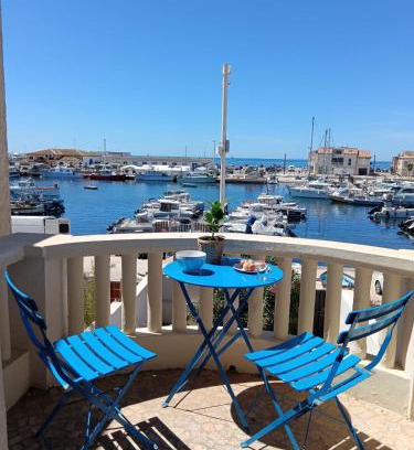Martigues House | SUPERBE les pieds dans l eau