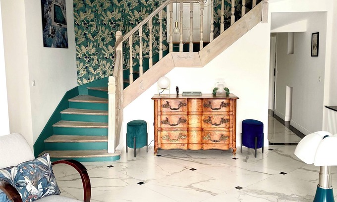 Carnot Villa | Superbe Villa,4 Chambres,3 Salles de Bain, Piscine,cannes Centre, Idéal Famille