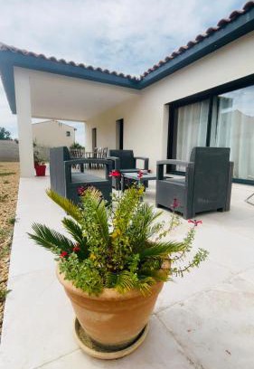 Connaux Villa | Superbe villa climatisée