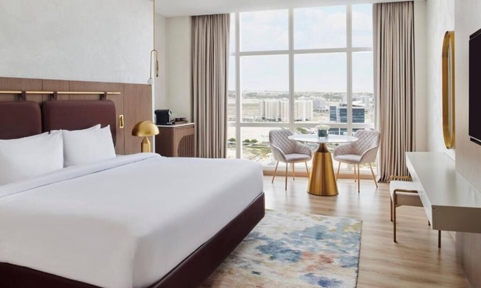 Jumeirah Village Triangle Apartment | Superior Room In Jvt Near Table Tennis Academy