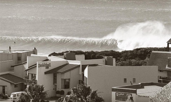 Jeffreys Bay House | Supertubes Guesthouse