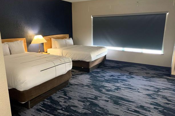 North San Antonio - SAT Hotel | SureStay Plus Hotel by Best Western San Antonio Fort Sam Houston