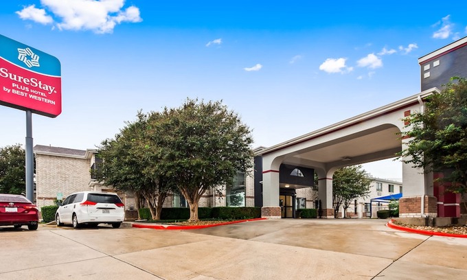 North San Antonio - SAT Hotel | SureStay Plus Hotel by Best Western San Antonio Airport