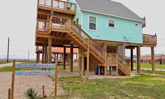 Surfside Beach Villa | Surfside Villa 4 Balconies to Enjoy Ocean and Bay Views lots of Free Extras Look