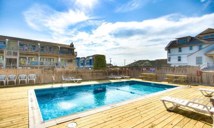 Kill Devil Hills House | SW18 - Seawalk 18