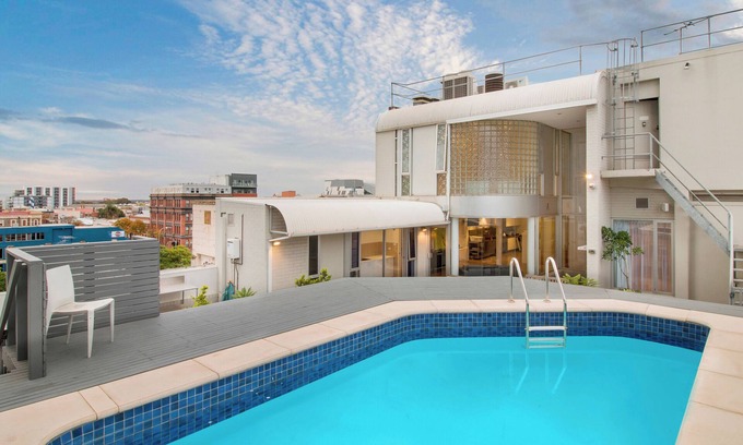 Adelaide Central Business District Apartment | Swainson on Waymouth