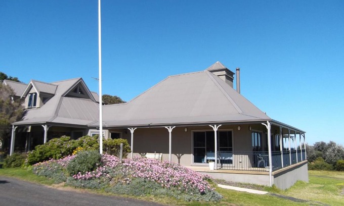 Ventnor House | Swan Lake Guest House