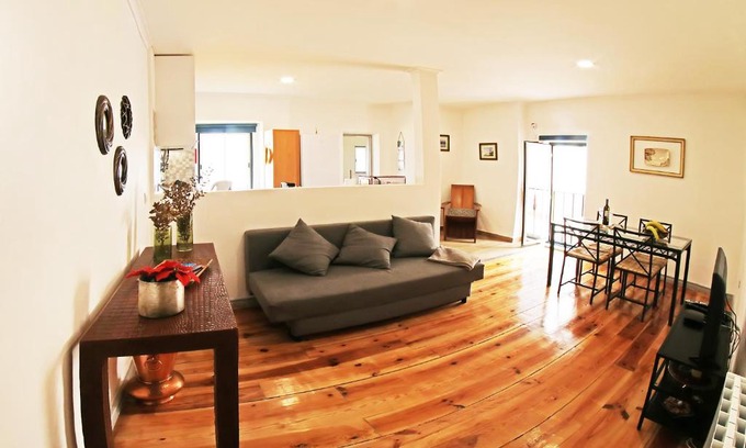 Santo Estevao Apartment | SweetHome at Alfama's Heart