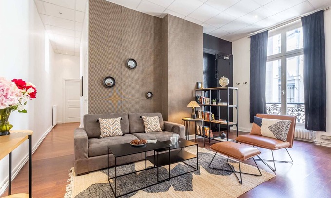Faubourg-du-Roule Apartment | Sweett | Ponthieu V - Two Bedroom Apartment, Sleeps 4