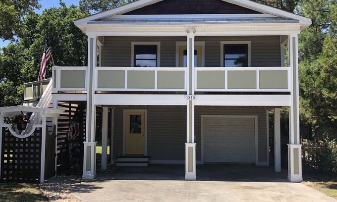 Colington House | Swept Away One -Great Family Beach Home