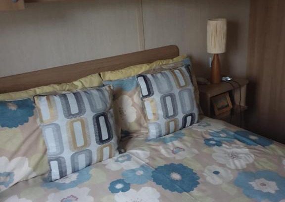 Prestatyn Apartment | Swift Burgundy