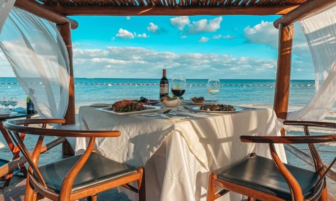 Puerto Morelos Apartment | Swim-Up Suite w/King Bed, Rainforest Shower, & Direct Pool Access ALL-INCLUSIVE