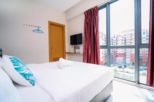 Kuala Lumpur City Centre Hotel | Swing & Pillows - Chow Kit Road, Kuala Lumpur