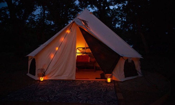 Battle Lake RV Rental | Sycamore Tent at The Grove Glamping
