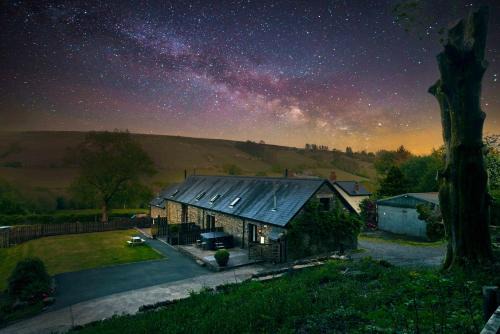 Trecastle Apartment | Sycamore Tree Barn