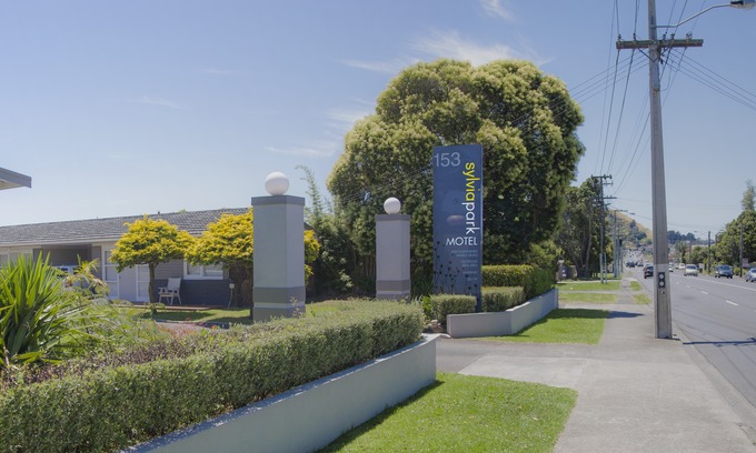 Mount Wellington Hotel | Sylvia Park Motel