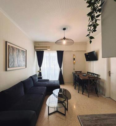 Karpenisi Apartment | Syntagma Artist Apartment 2BR 9G