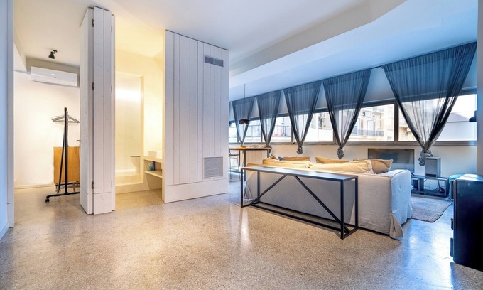 Plaka Apartment | Syntagma square 2 bedrooms 4 pers apartment by MPS