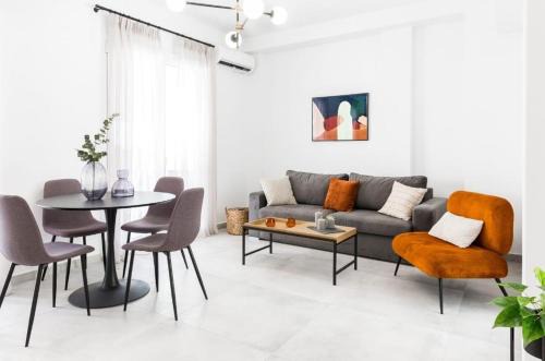 Plaka Apartment | Syntagma two bedroom nest