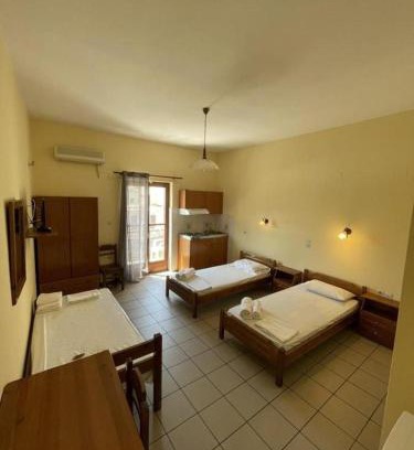 Ermoupoli Hotel | Syros Studios