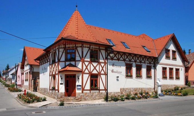 Berkenye Bed & Breakfast | Szent Anna Étterem és Panzió