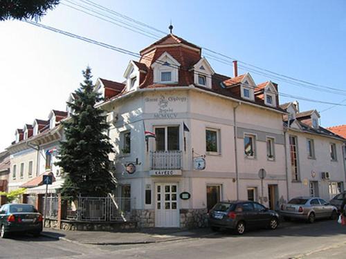 Pecs Hotel | Szent György Fogadó