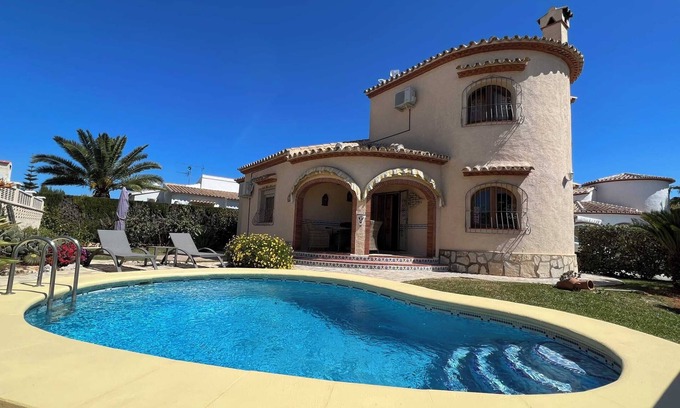 Els Poblets Villa | T-0223, Buganvilla, very well maintained villa in Els Poblets