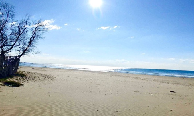 Palavas-les-Flots Condo | T2 apartment (47 m2) sea view, 2 steps from the beach