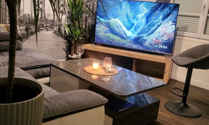 Alencon Apartment | T2 Cosy Calme au RDC Parking Privé TV 165 cm Netflix/wi-fi