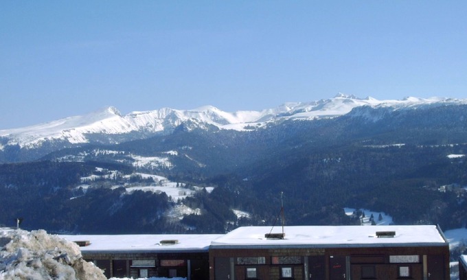 Murat-le-Quaire Apartment | T2 Duplex Exceptional view of the Sancy