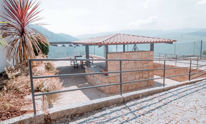 Vieira do Minho House | T2 - House Spring | 03