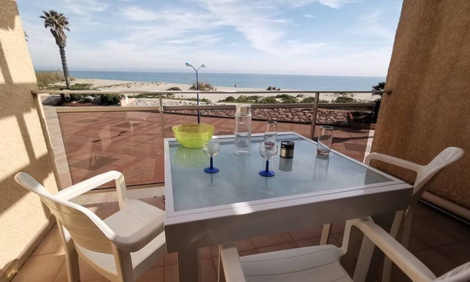 Sainte-Marie-Plage Apartment | T3 a few meters from the beach with an unobstructed view of the sea ideally located in Sainte...