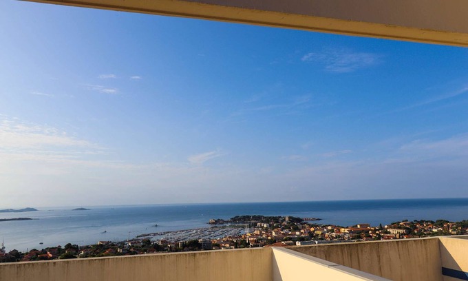 Bandol Apartment | T3 of 65m2 MAR686