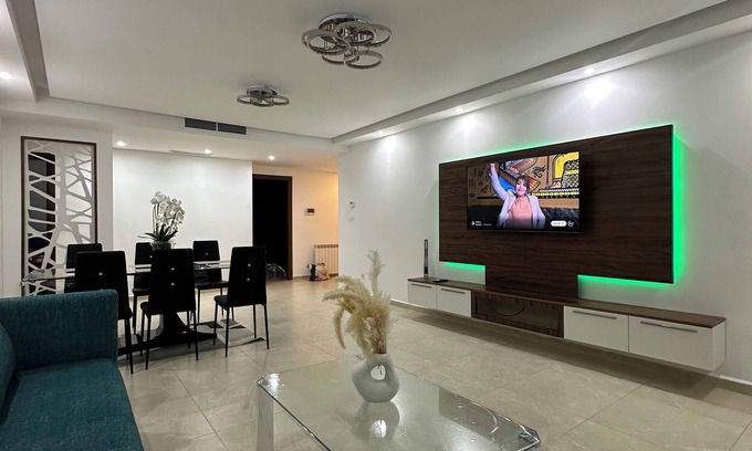 Oran Apartment | T4 - Breathtaking view of the sea and Santa Cruz - 2-minute walk from the Akid