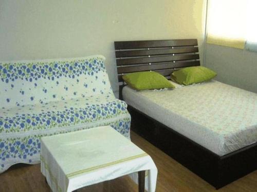 Ban Mai Apartment | T8 Guest House Don Mueang Challenger triple room