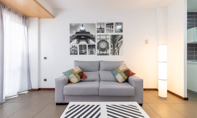 Las Palmas de Gran Canaria Apartment | Tabaiba 1 + Beach + A/C + Fast WiFi