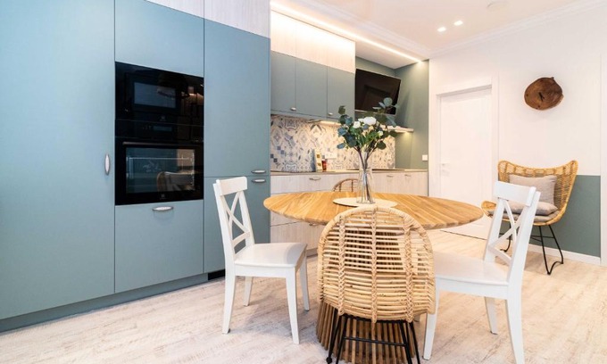 Nida Apartment | Take a Break at URBO NAMAI, By Cohost