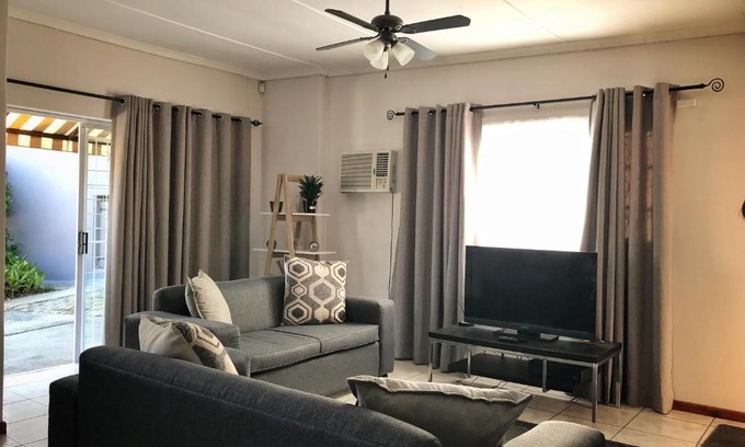 Old Place Apartment | Take a Break Self Catering Accommodation