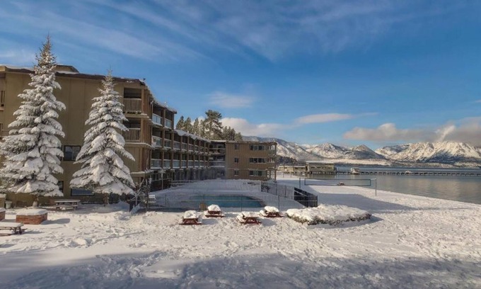 South Lake Tahoe House | Take An Amazing Vacation! On-site Pool and Spa, Near Emerald Bay State Park!